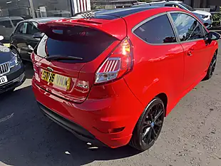 Used 2015 Ford Fiesta Zetec S Red - Interior and Exterior details 19