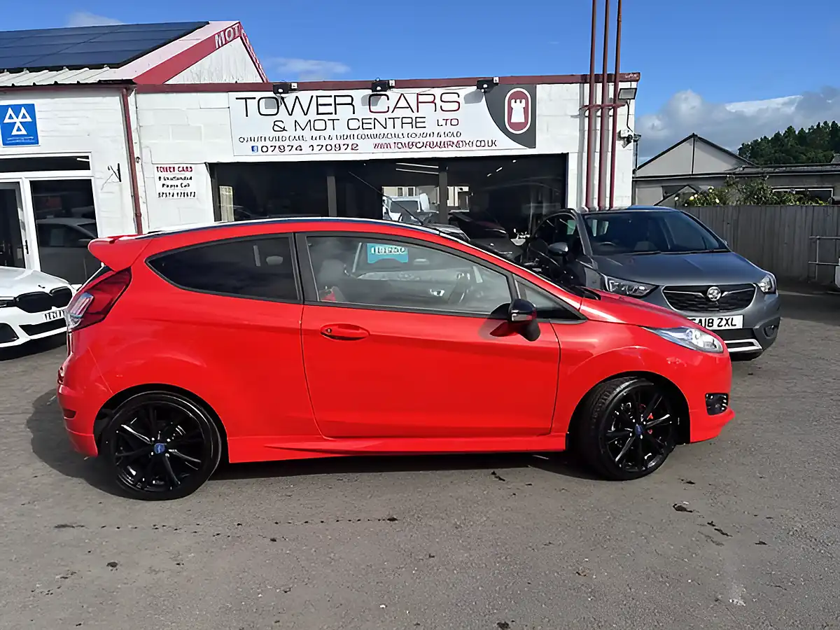 Used 2015 Ford Fiesta Zetec S Red - Interior and Exterior details 2