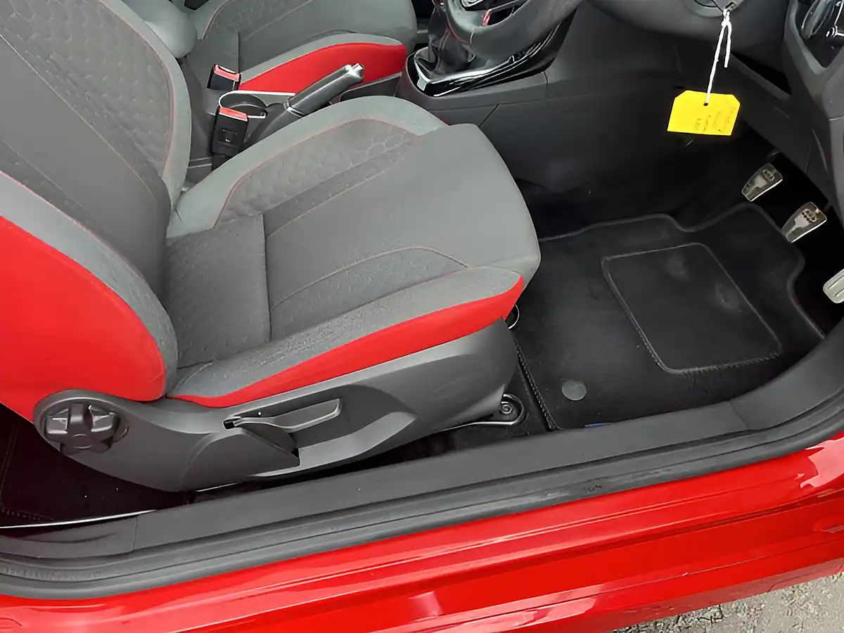 Used 2015 Ford Fiesta Zetec S Red - Interior and Exterior details 7