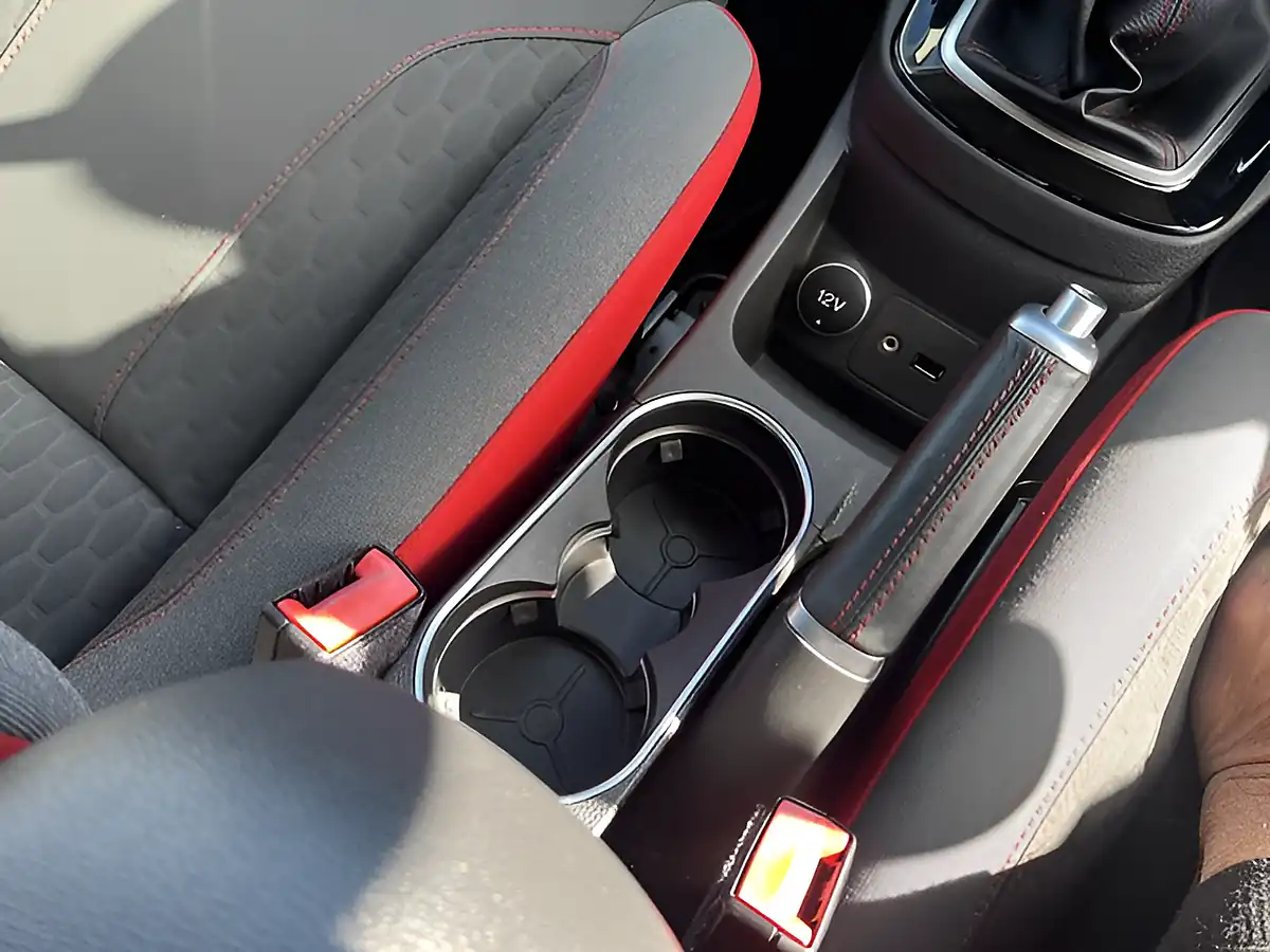 Used 2015 Ford Fiesta Zetec S Red - Interior and Exterior details 8