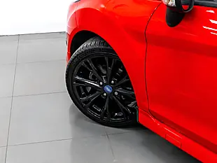 Used 2015 Ford Fiesta Zetec S Red - Interior and Exterior details 10