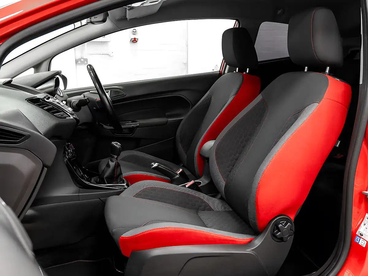 Used 2015 Ford Fiesta Zetec S Red - Interior and Exterior details 12