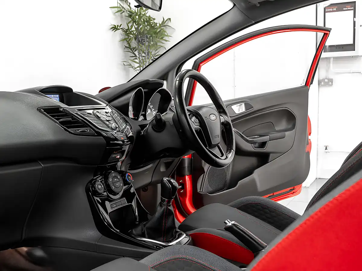 Used 2015 Ford Fiesta Zetec S Red - Interior and Exterior details 15