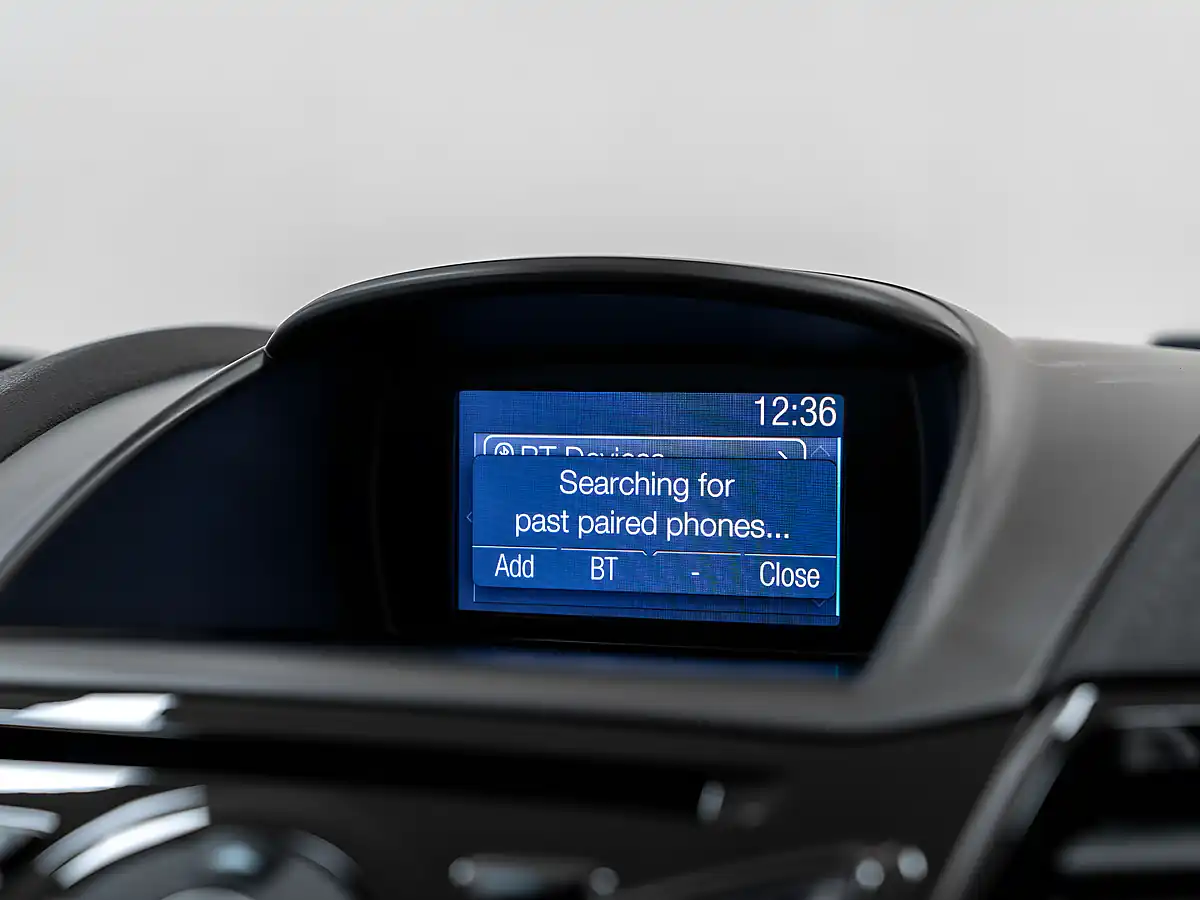 Used 2015 Ford Fiesta Zetec S Red - Interior and Exterior details 19