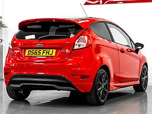 Used 2015 Ford Fiesta Zetec S Red - Interior and Exterior details 4