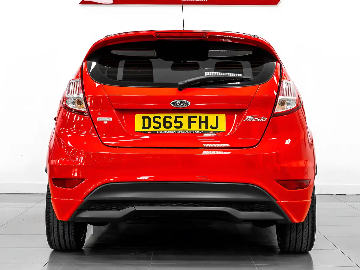 Used 2015 Ford Fiesta Zetec S Red - Interior and Exterior details 6