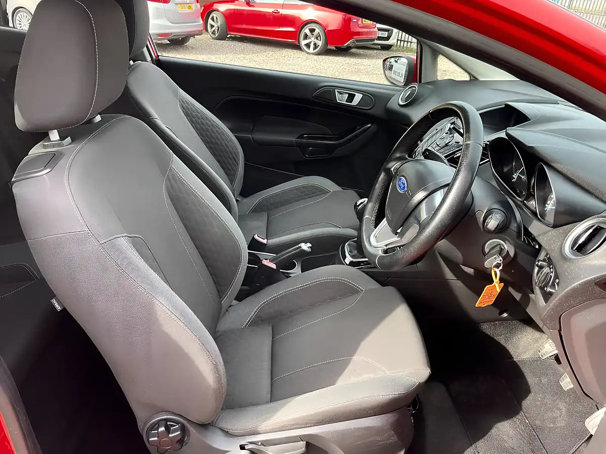 Used 2015 Ford Fiesta Zetec S Red - Interior and Exterior details 12