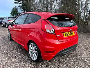 Used 2015 Ford Fiesta Zetec S Red - Interior and Exterior details 4