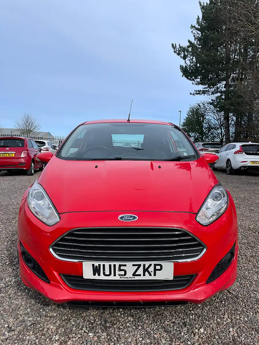 Used 2015 Ford Fiesta Zetec S Red - Interior and Exterior details 9