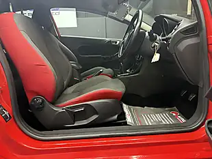 Used 2015 Ford Fiesta Zetec S Red - Interior and Exterior details 13