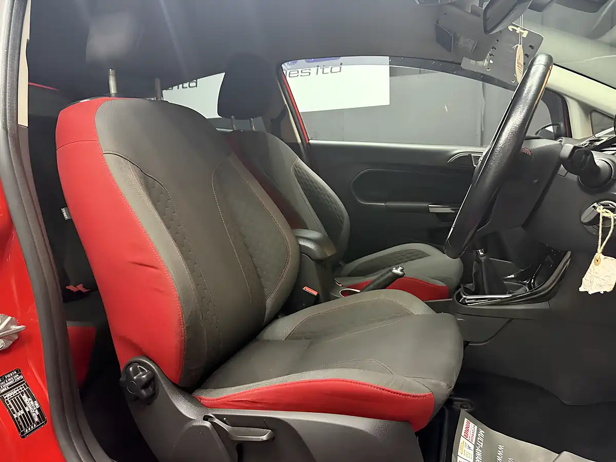 Used 2015 Ford Fiesta Zetec S Red - Interior and Exterior details 14