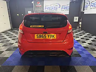 Used 2015 Ford Fiesta Zetec S Red - Interior and Exterior details 9