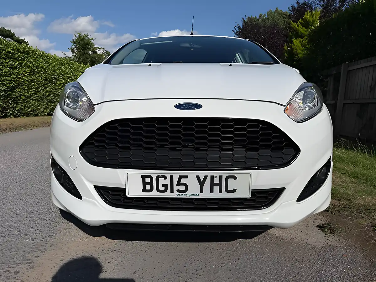 Used 2015 Ford Fiesta Zetec S White - Interior and Exterior details 2