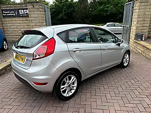 Used 2015 Ford Fiesta Zetec Silver - Interior and Exterior details 12
