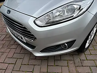 Used 2015 Ford Fiesta Zetec Silver - Interior and Exterior details 20