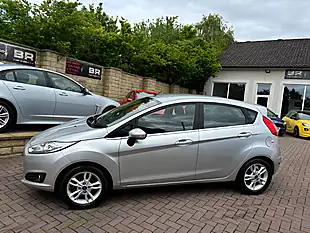 Used 2015 Ford Fiesta Zetec Silver - Interior and Exterior details 7