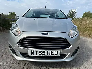 Used 2015 Ford Fiesta Zetec Silver - Interior and Exterior details 7