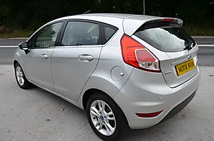 Used 2015 Ford Fiesta Zetec Silver - Interior and Exterior details 11