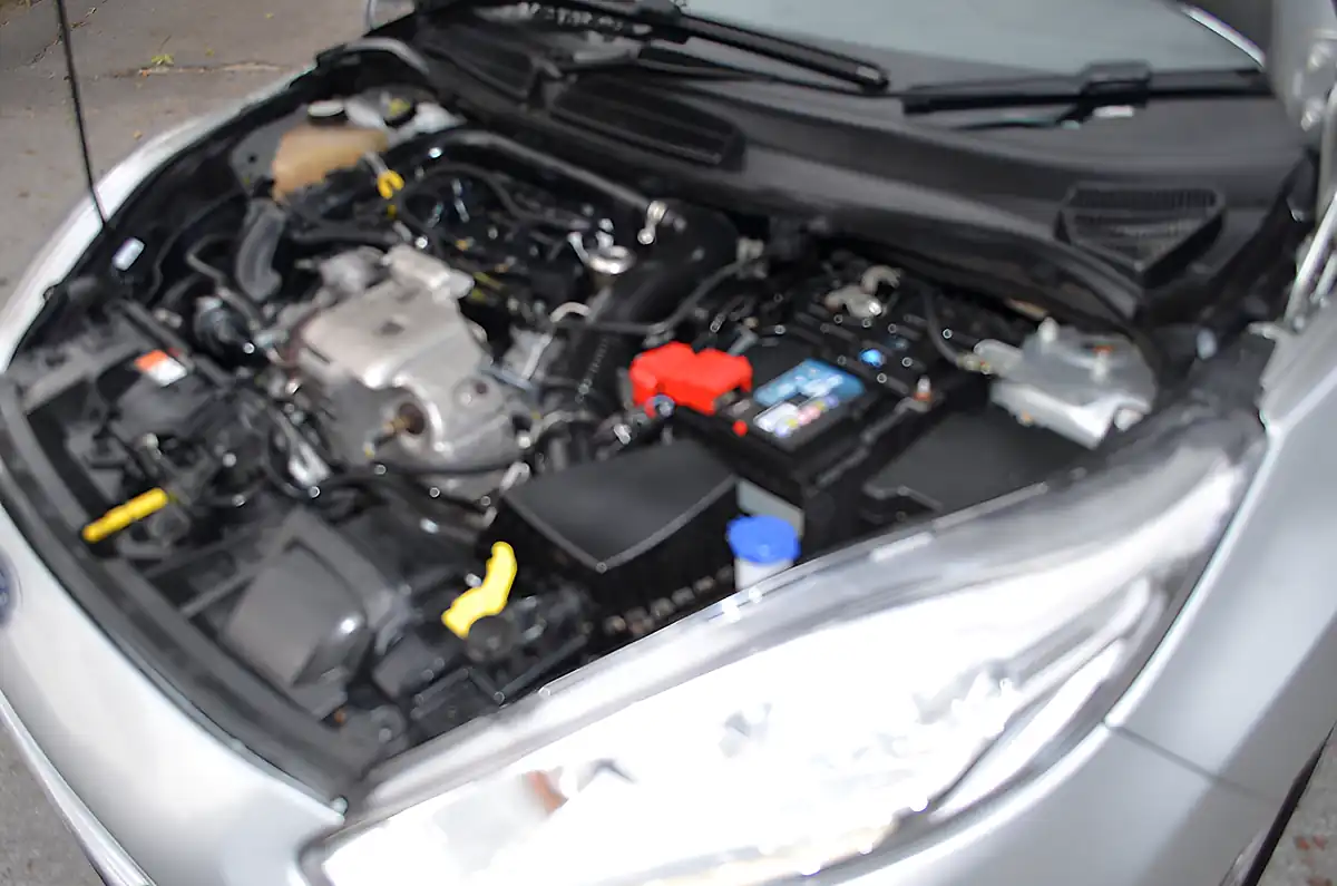 Used 2015 Ford Fiesta Zetec Silver - Interior and Exterior details 18