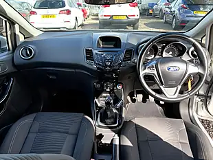 Used 2015 Ford Fiesta Zetec Silver - Interior and Exterior details 14