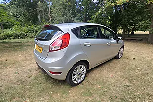 Used 2015 Ford Fiesta Zetec Silver - Interior and Exterior details 7