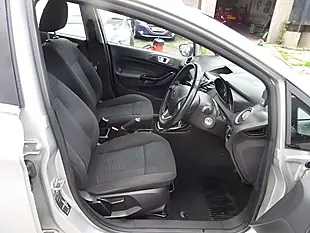 Used 2015 Ford Fiesta Zetec Silver - Interior and Exterior details 15