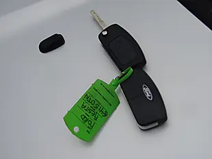 Used 2015 Ford Fiesta Zetec Silver - Interior and Exterior details 18