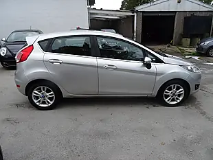 Used 2015 Ford Fiesta Zetec Silver - Interior and Exterior details 9