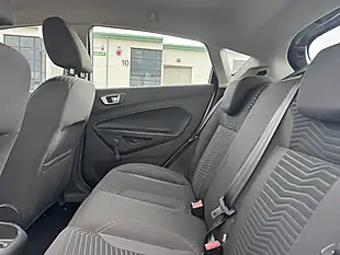 Used 2015 Ford Fiesta Zetec Silver - Interior and Exterior details 19