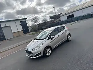Used 2015 Ford Fiesta Zetec Silver - Interior and Exterior details 7