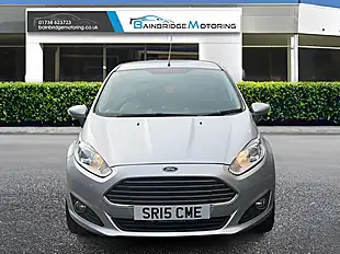 Used 2015 Ford Fiesta Zetec Silver - Interior and Exterior details 8