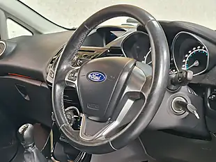 Used 2015 Ford Fiesta Zetec Silver Metallic - Interior and Exterior details 16