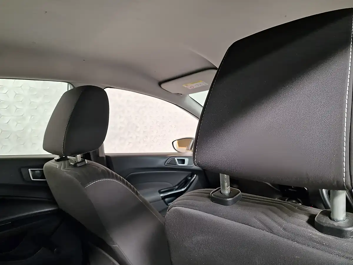 Used 2015 Ford Fiesta Zetec Silver Metallic - Interior and Exterior details 18