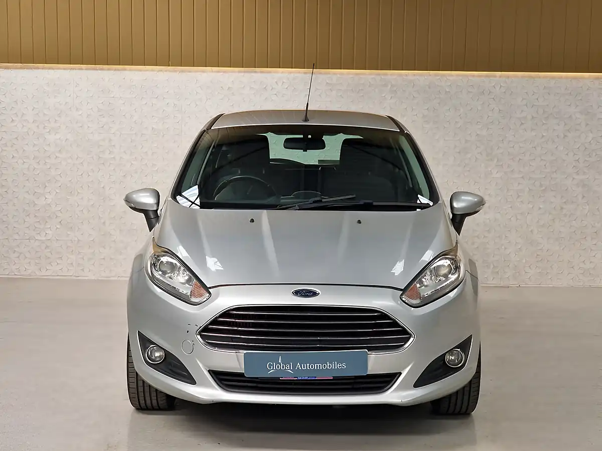 Used 2015 Ford Fiesta Zetec Silver Metallic - Interior and Exterior details 7