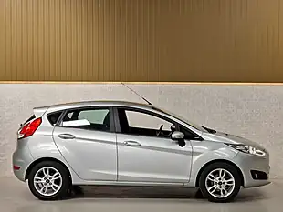 Used 2015 Ford Fiesta Zetec Silver Metallic - Interior and Exterior details 8