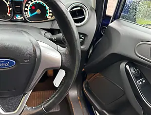 Used 2015 Ford Fiesta Zetec T Blue - Interior and Exterior details 14