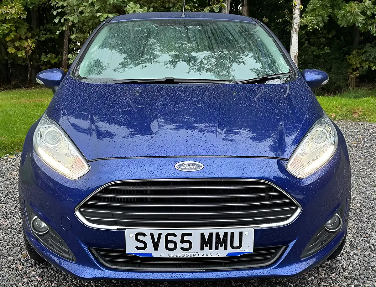 Used 2015 Ford Fiesta Zetec T Blue - Interior and Exterior details 8