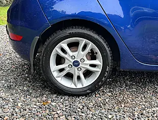 Used 2015 Ford Fiesta Zetec T Blue - Interior and Exterior details 9