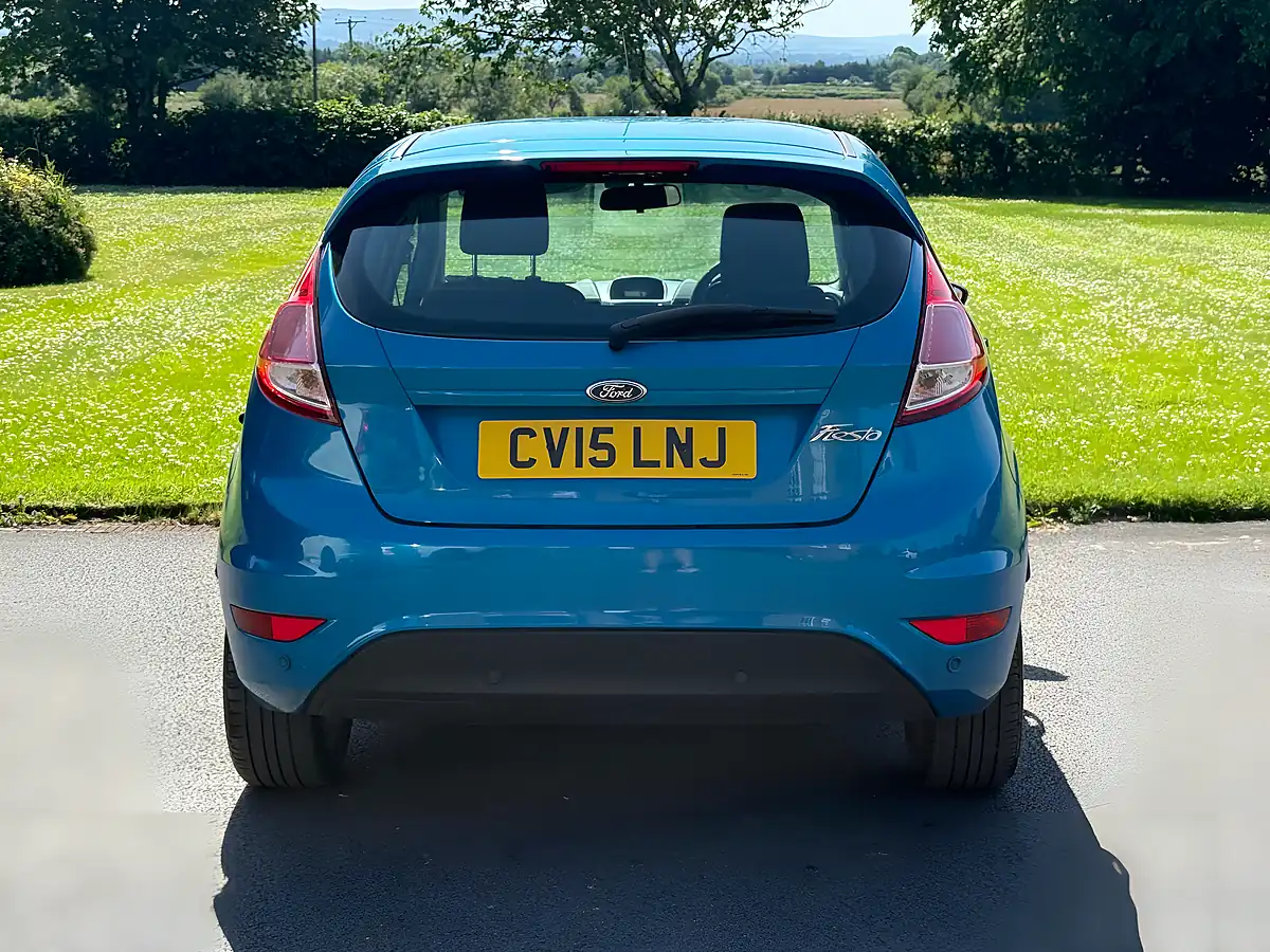 Used 2015 Ford Fiesta Zetec Turquoise - Interior and Exterior details 6