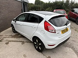 Used 2015 Ford Fiesta Zetec White Edition Autumn White - Interior and Exterior details 13