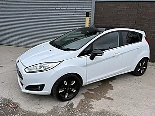 Used 2015 Ford Fiesta Zetec White Edition Autumn White - Interior and Exterior details 6