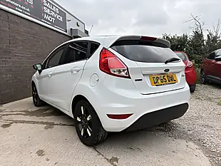 Used 2015 Ford Fiesta Zetec White Edition Autumn White - Interior and Exterior details 8