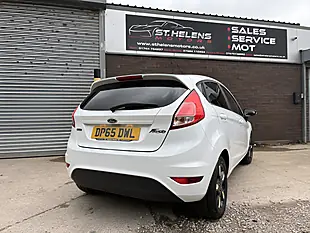 Used 2015 Ford Fiesta Zetec White Edition Autumn White - Interior and Exterior details 9
