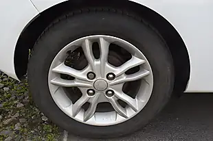 Used 2015 Ford Fiesta Zetec White - Interior and Exterior details 5