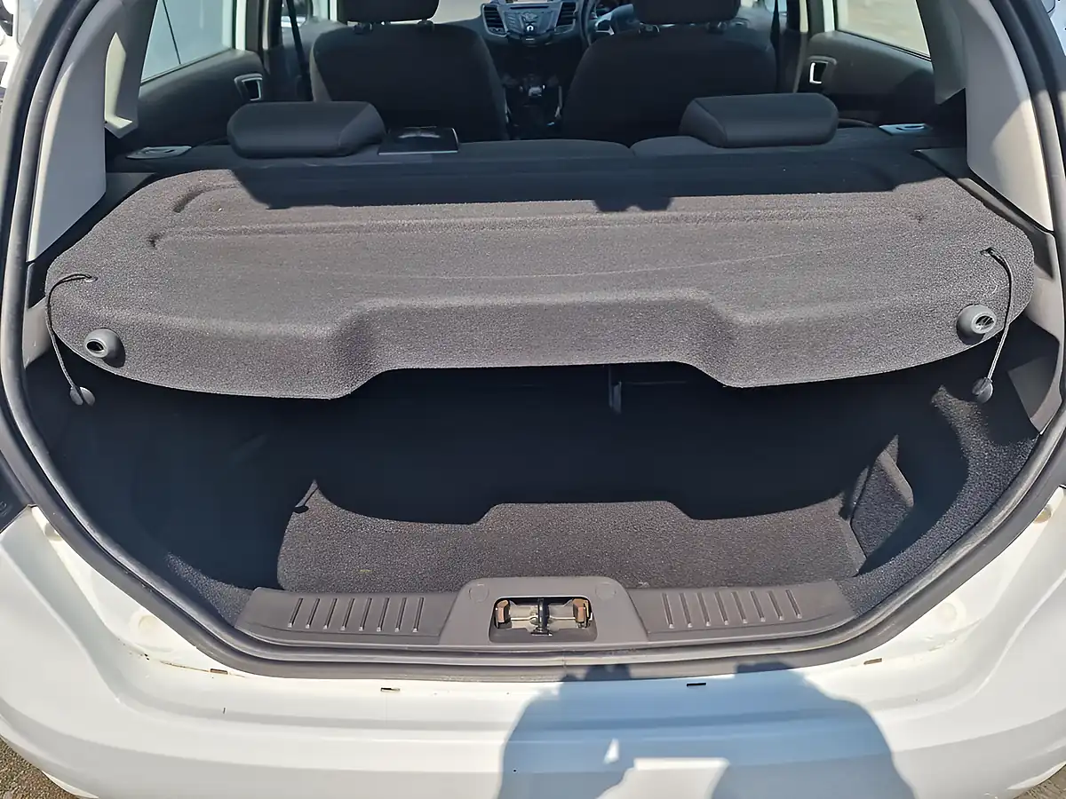 Used 2015 Ford Fiesta Zetec White - Interior and Exterior details 15
