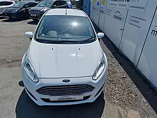Used 2015 Ford Fiesta Zetec White - Interior and Exterior details 8