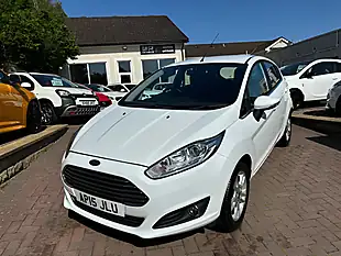 Used 2015 Ford Fiesta Zetec White - Interior and Exterior details 4