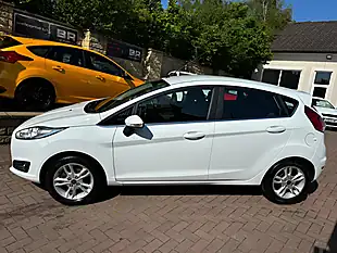 Used 2015 Ford Fiesta Zetec White - Interior and Exterior details 5