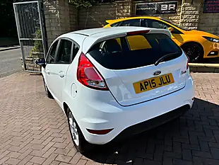 Used 2015 Ford Fiesta Zetec White - Interior and Exterior details 9