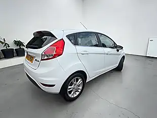 Used 2015 Ford Fiesta Zetec White - Interior and Exterior details 3